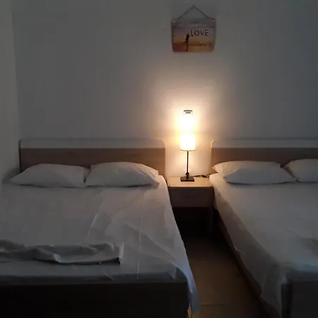 Vila Litsa Hotel apartamentowy